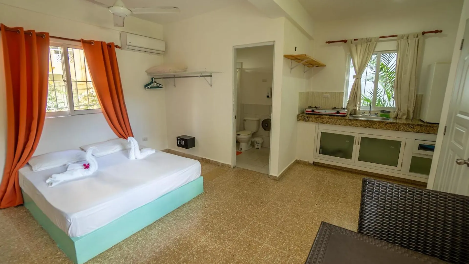 Feriehus Bungalow #8 At Waterfront Playa Alicia Sosúa